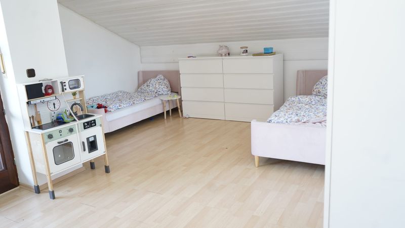 Sehr schöne, gepflegte, ruhige 3,5 Zimmerwohnung